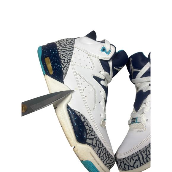 Nike Air Jordan Son of Mars 'Hornets' Men's 8.5 White Midnight Navy 580603-105 - Picture 6 of 9